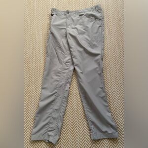 Mountain Hardware Women’s Cargo Pants Size 6
